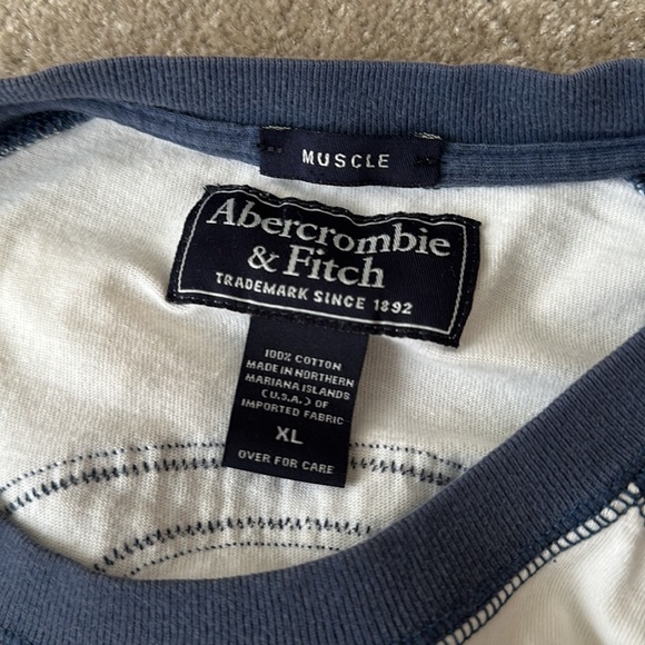 Vintage Abercrombie And Fitch Tee - Picture 6 of 6
